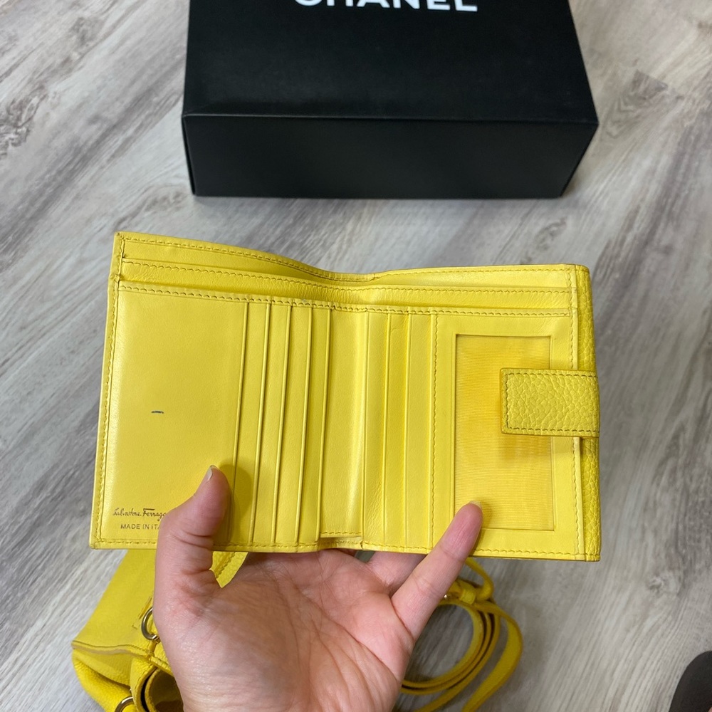 Used - Picture 7 of 12